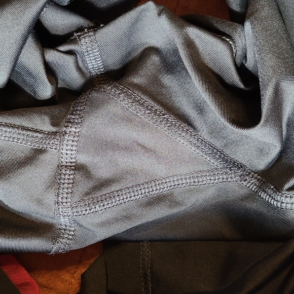 Nike dri-fit shorts size medium - Picture 7 of 9